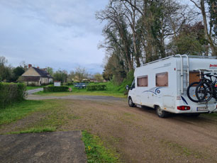 Wohnmobilstellplatz Épineuil-le-Fleuriel